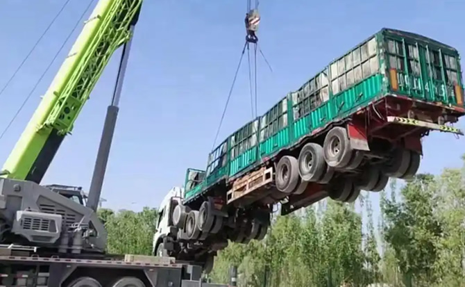 九寨沟道路脱困救援案例